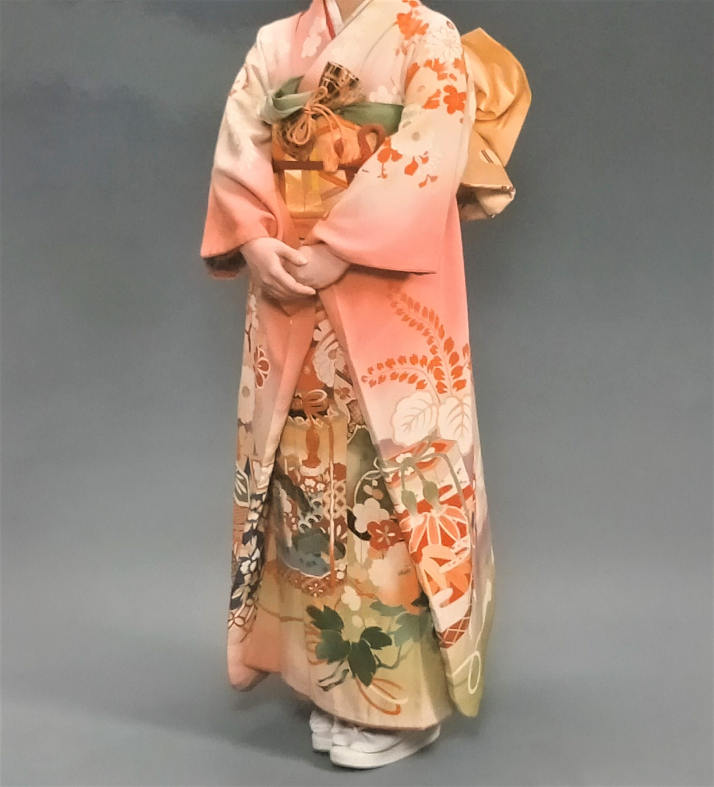 tsupiccoro＜つぴころ＞と着物① 成人式は昭和初期のアンティーク振袖 | KIMONO Lumi Kuu Kukka『着物好きが育て